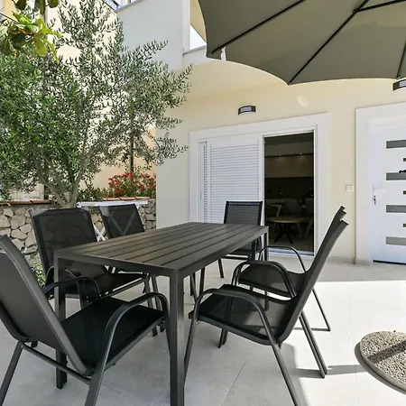 Apartment Deluxe Miga Vrsi